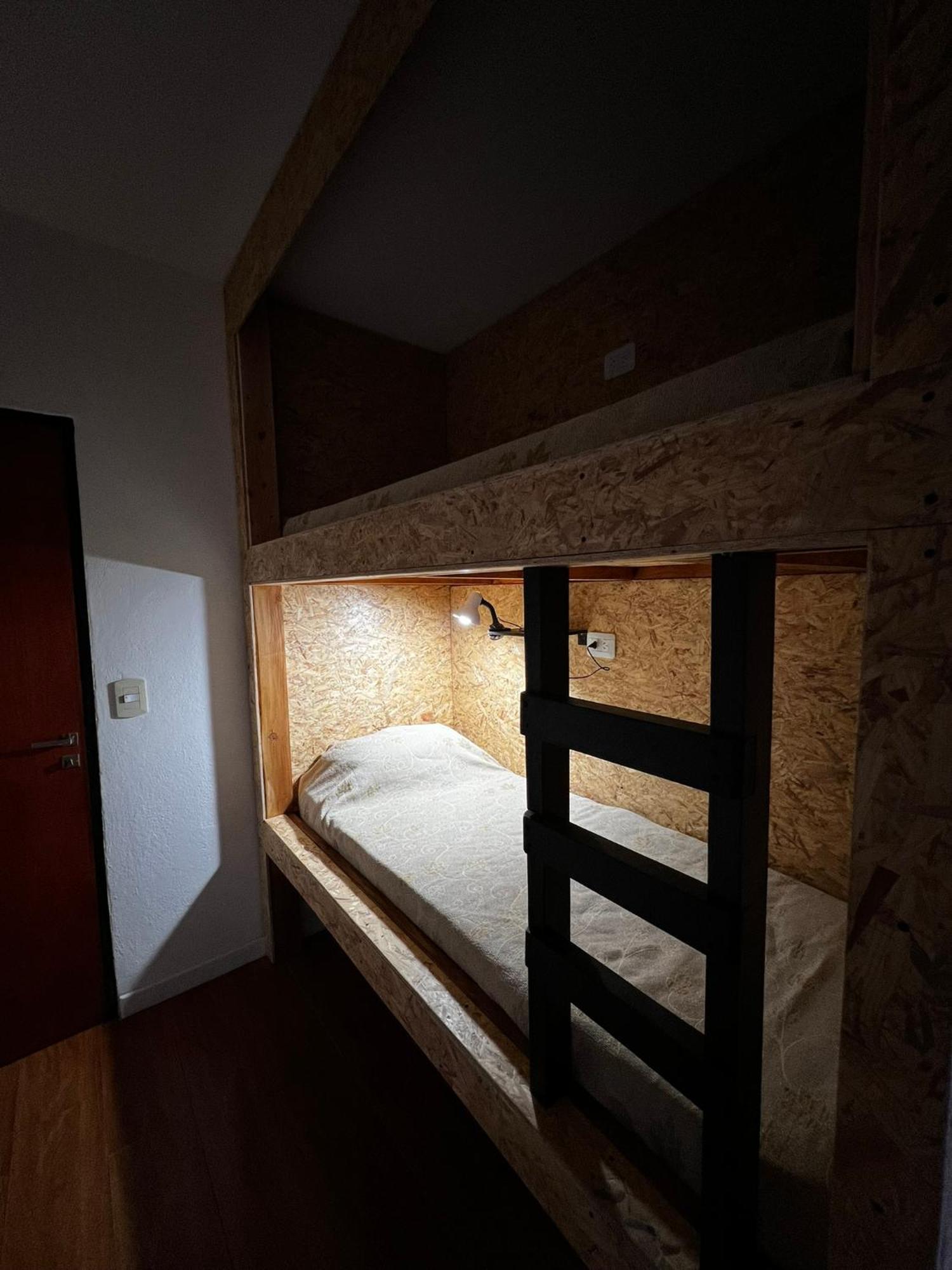 Travesia Sur Hostel El Bolson Exterior photo